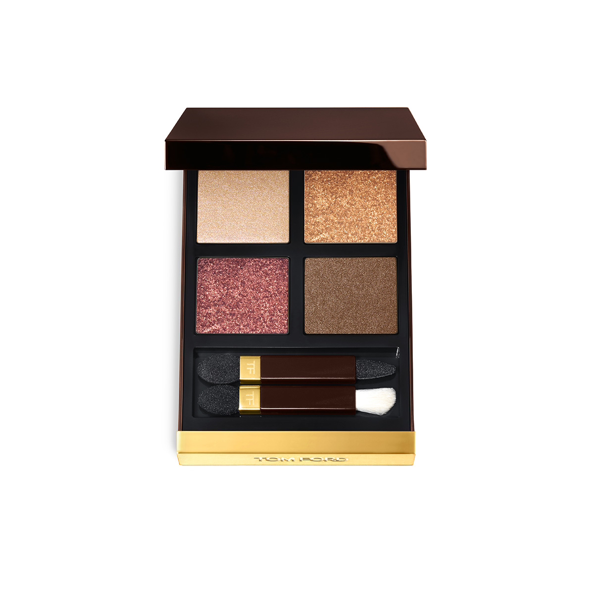 今年も買っちゃった可愛すぎる白パケのアイカラークォード♡/COSMEbi